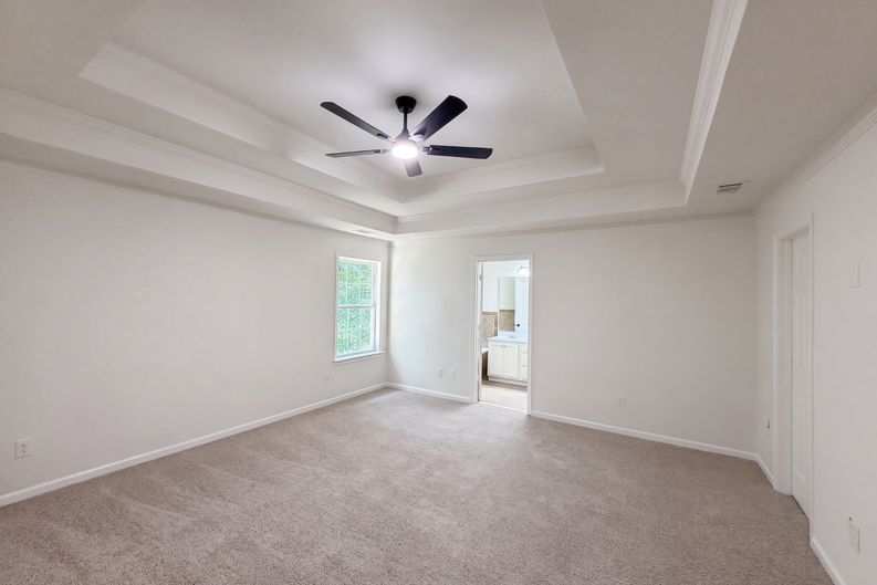 Photo 4 of 26 of 275 Forrest Ave, Fayetteville, GA