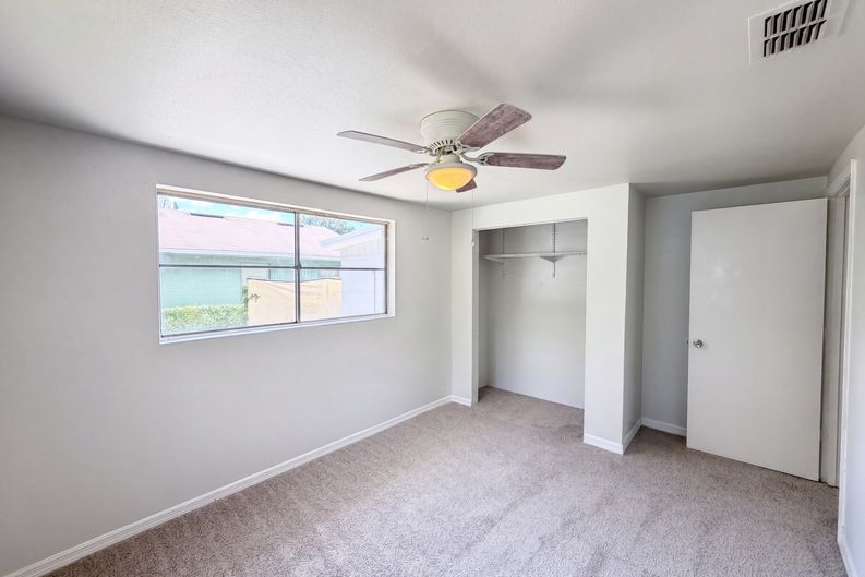 Photo 7 of 17 of 2213 Bouyer St, Lake Wales, FL