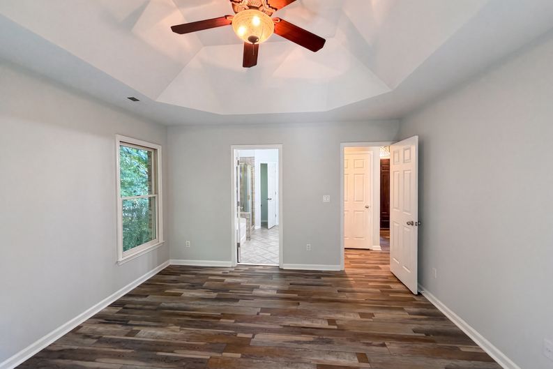 Photo 4 of 19 of 143 Laurel Ridge Ct, Gastonia, NC