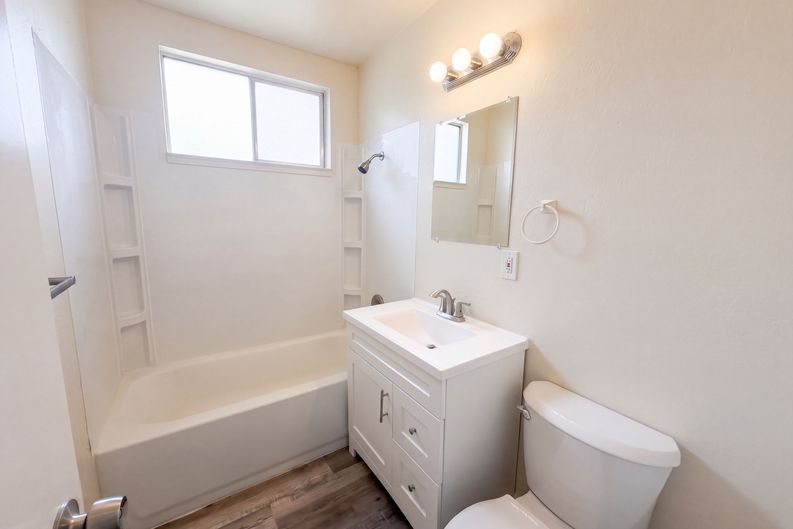 Photo 11 of 24 of 4198 George Ave, Olivehurst, CA