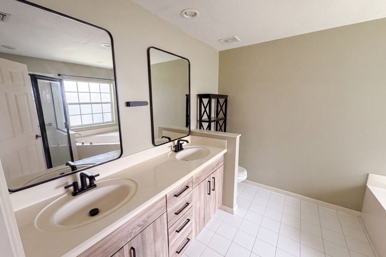 Photo 13 of 29 of 400 46th Ct, Vero Beach, FL