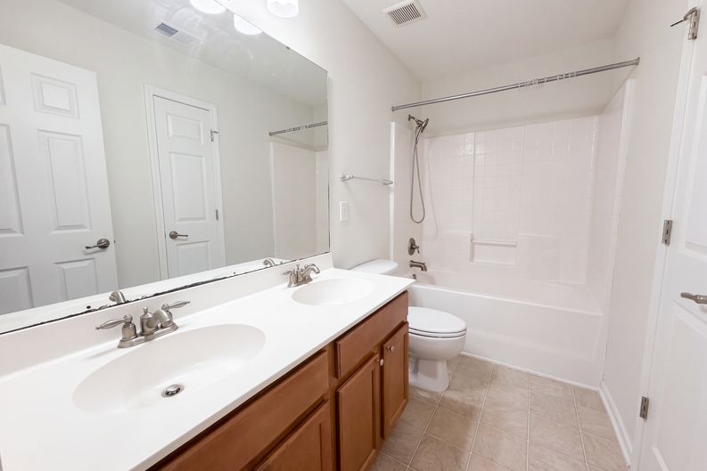 Photo 15 of 20 of 9004 Parlor Dr, Ladson, SC