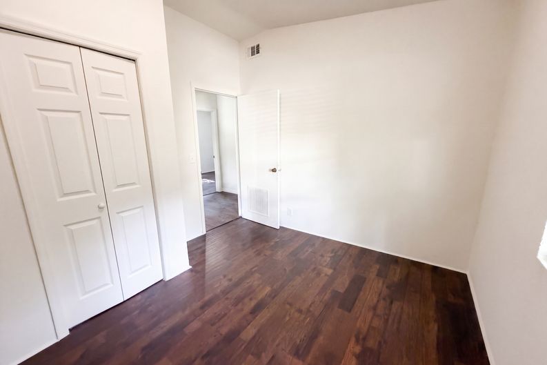 Photo 10 of 19 of 1834 Brooker Rd, Jacksonville, FL