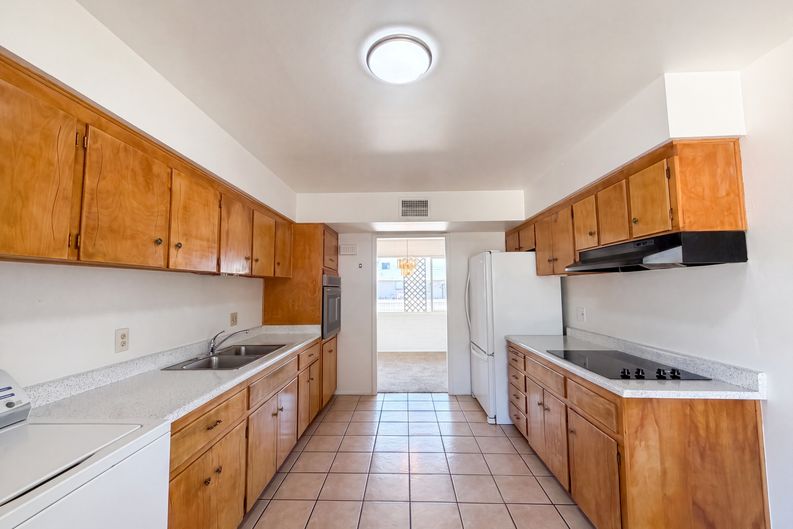 Photo 6 of 21 of 3115 N 53rd Dr, Phoenix, AZ