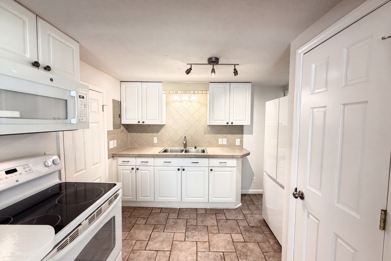 Photo 6 of 18 of 9801 Hannon Rd, Mint Hill, NC