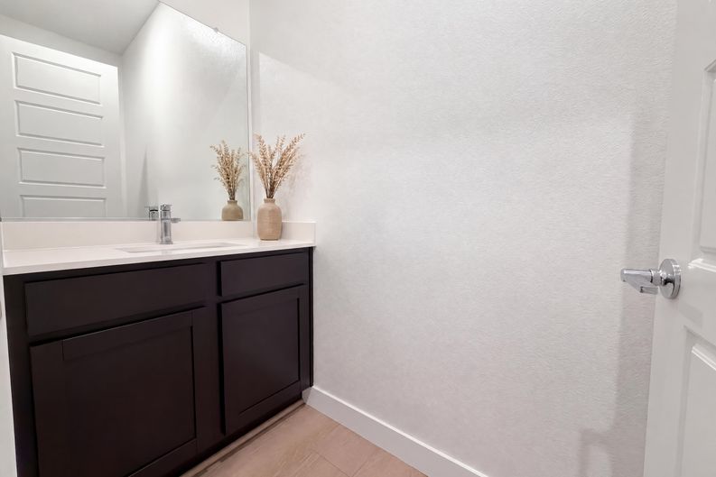 Photo 7 of 25 of 8219 Gusty Brook St, Las Vegas, NV