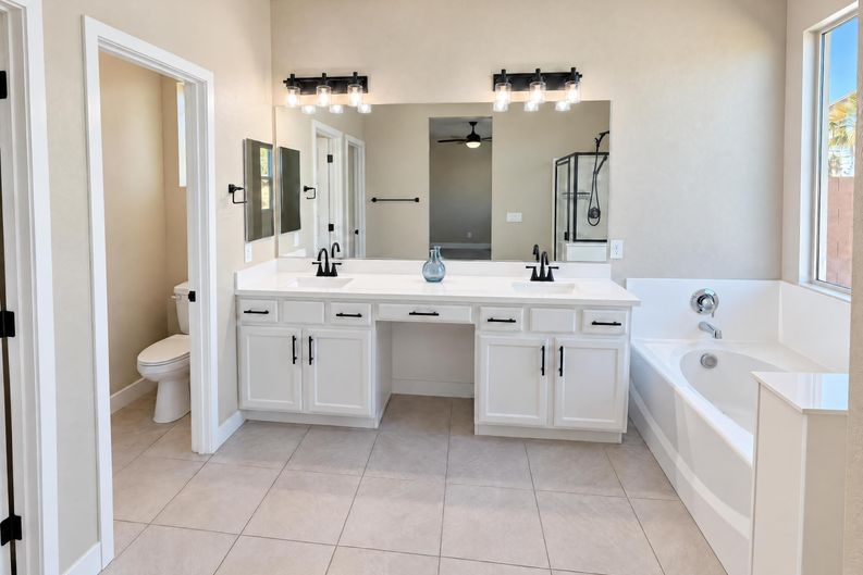 Photo 38 of 45 of 17996 W Raymond St, Goodyear, AZ