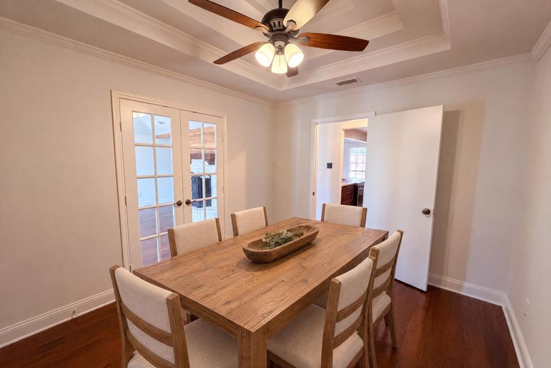 Photo 8 of 19 of 512 W Jefferson St, Wylie, TX