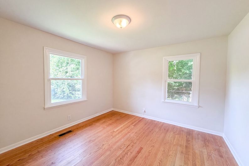Photo 4 of 21 of 506 Mason Ct, Murfreesboro, TN