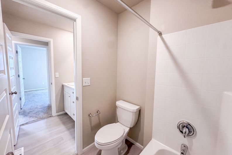 Photo 18 of 31 of 4335 Acacia Ln SE, Port Orchard, WA