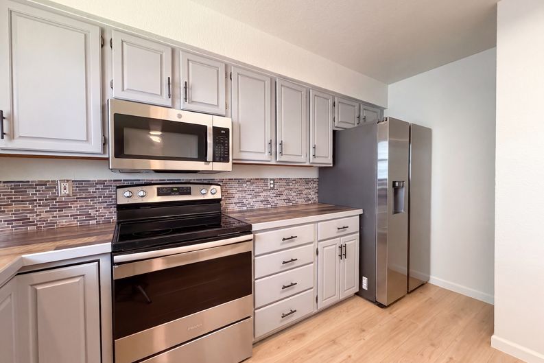 Photo 20 of 39 of 2924 Bow Line Pl, Longmont, CO