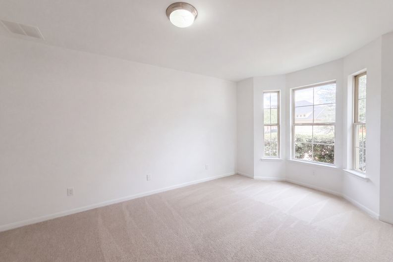 Photo 15 of 28 of 19607 Pecos Bend Ct, Cypress, TX