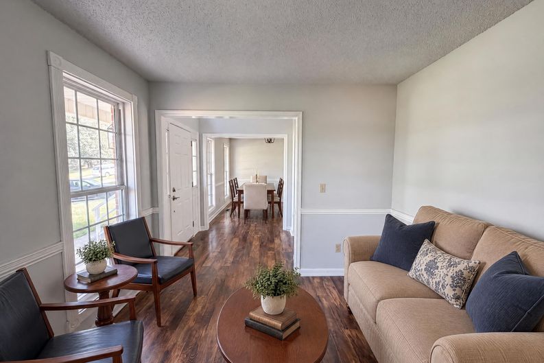 Photo 11 of 27 of 518 Glenfield Cir, Maryville, TN