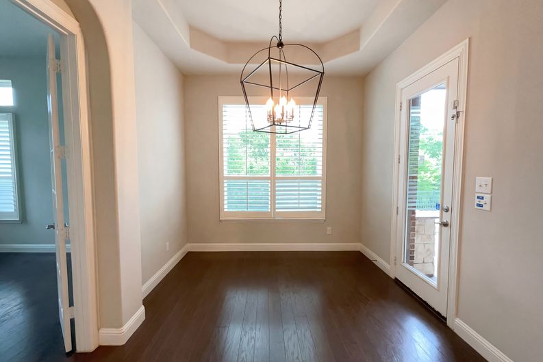 Photo 17 of 24 of 4157 Chantilly Ln, Frisco, TX