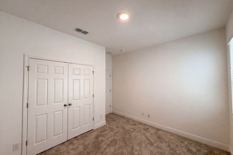 Photo 16 of 22 of 7725 Scicli Way, Clermont, FL