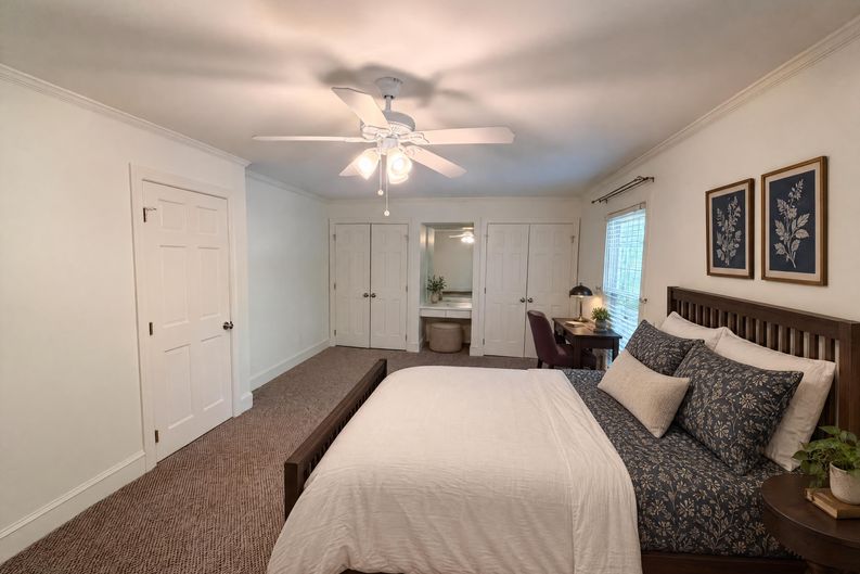 Photo 4 of 24 of 112 Queensferry Rd, Cary, NC