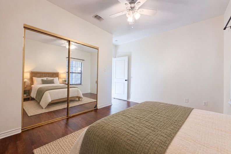 Photo 8 of 18 of 474 Seele St, New Braunfels, TX