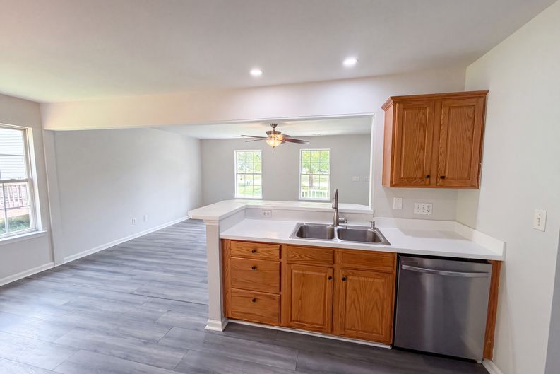 Photo 14 of 21 of 11220 Northwoods Forest Dr, Charlotte, NC