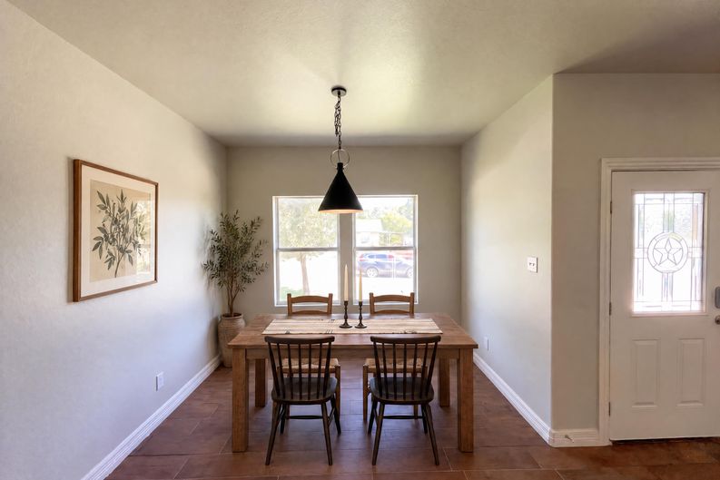 Photo 7 of 18 of 102 Bowdoin St, San Antonio, TX