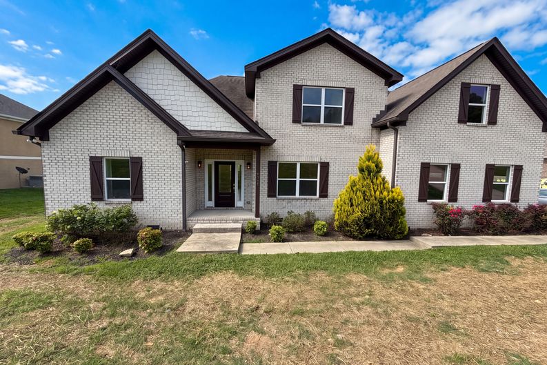 Photo 26 of 30 of 1707 Aster Dr, Columbia, TN