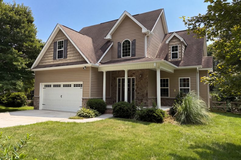 Photo 20 of 25 of 5474 Alamo Dr, Winston Salem, NC