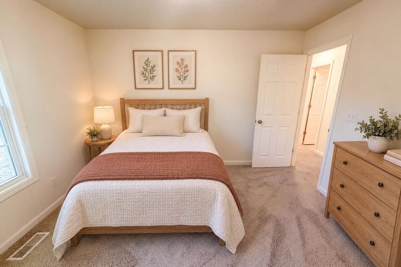 Photo 18 of 31 of 8507 Deer Path Ct, Stokesdale, NC