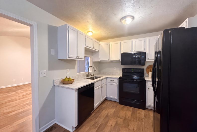 Photo 8 of 31 of 1035 Sassafras Ln, Goodlettsville, TN