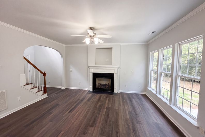 Photo 9 of 18 of 8408 Aztec Dawn Ct, Raleigh, NC