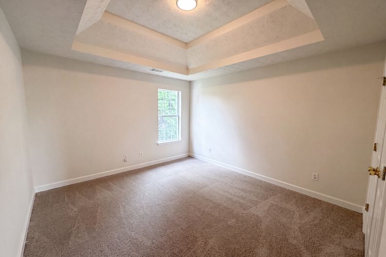 Photo 13 of 23 of 401 Callaway Ln, Conyers, GA