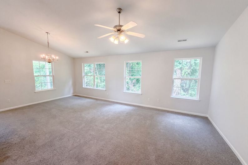 Photo 7 of 22 of 122 Catterick Way, Fountain Inn, SC