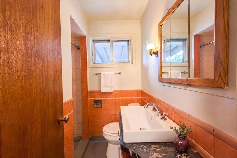 Photo 9 of 43 of 1535 W 15th St, Loveland, CO