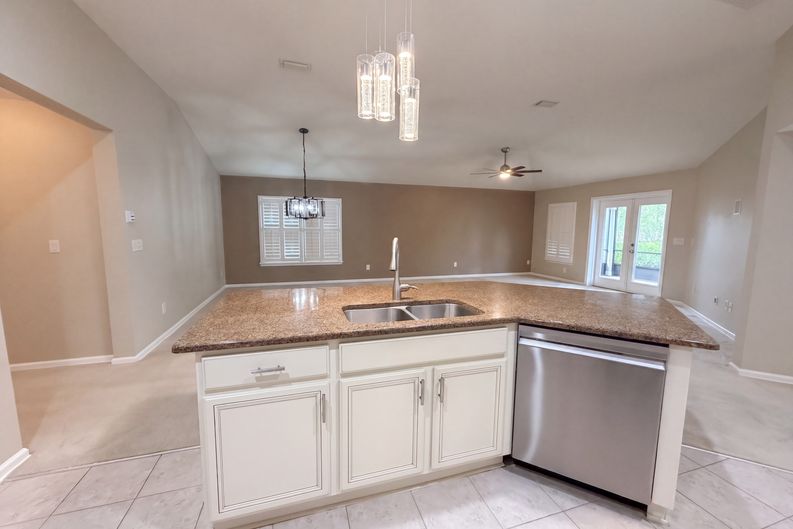 Photo 9 of 36 of 120 Prestwick Grande Dr, Daytona Beach, FL