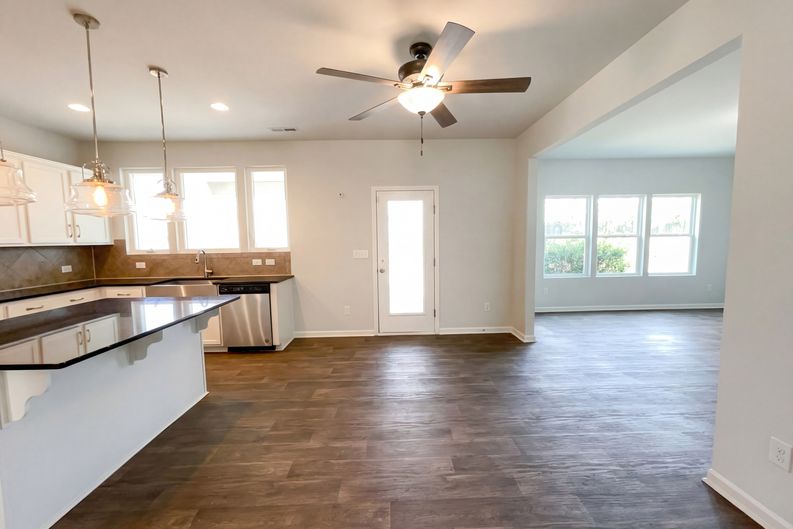Photo 8 of 18 of 2693 Watergarden St, York, SC
