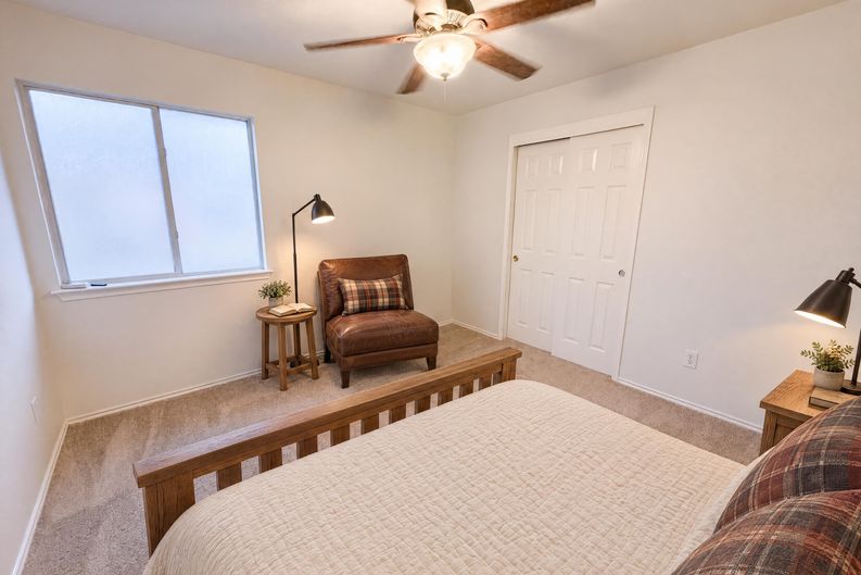 Photo 12 of 17 of 1107 Burgess Dr, Leander, TX