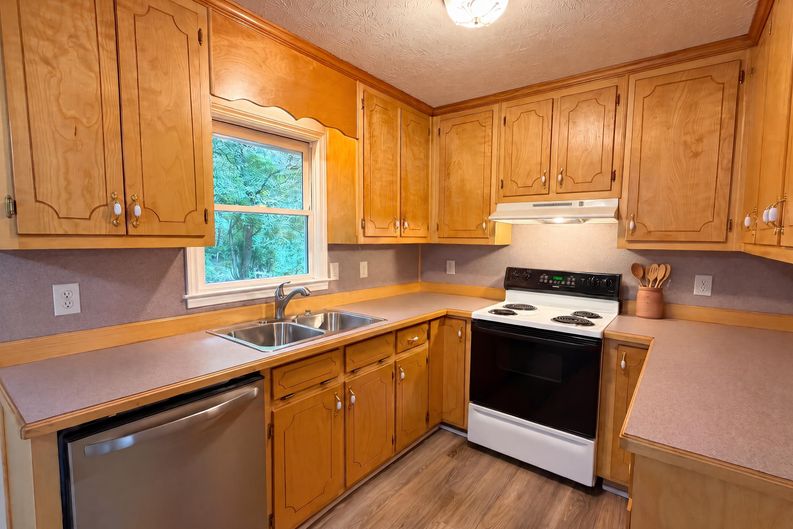 Photo 8 of 22 of 8181 Highland Dr SW, Covington, GA