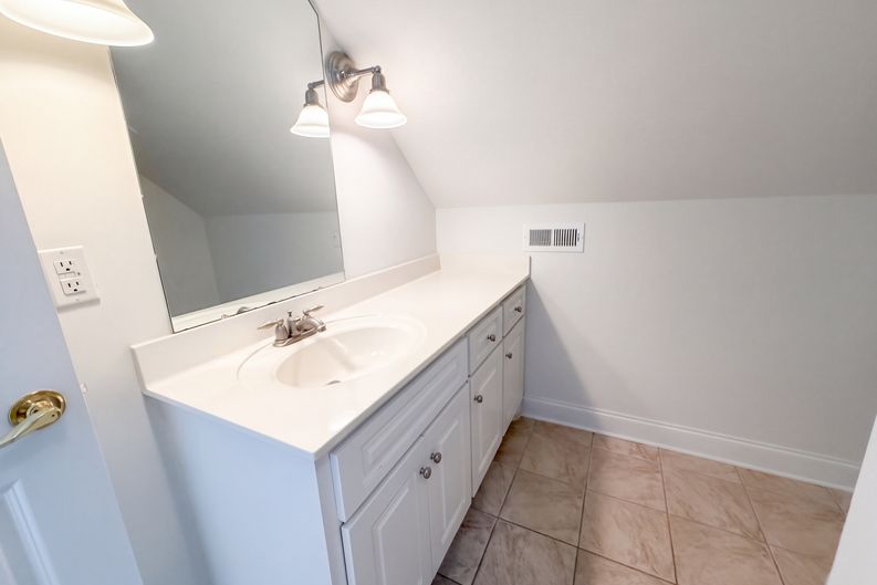 Photo 19 of 28 of 313 Glen Eagles Dr, Summerville, SC
