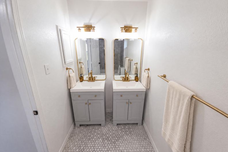 Photo 7 of 16 of 3803 Split Oak Dr, Killeen, TX