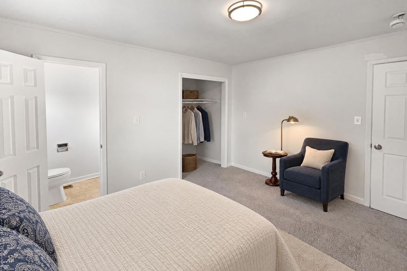 Photo 22 of 28 of 4028 Catalpa Ave, Knoxville, TN