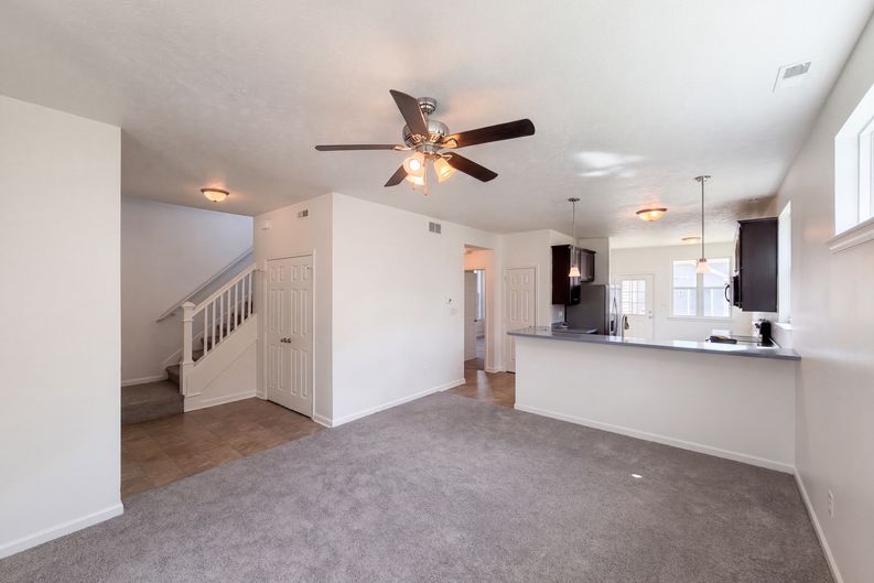 Photo 6 of 21 of 2913 Hervey St, Indianapolis, IN