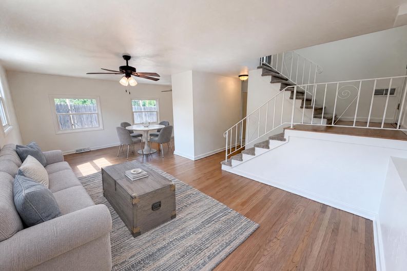 Photo 3 of 23 of 519 N Gilbert St, Castle Rock, CO