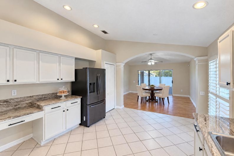 Photo 9 of 37 of 30447 Iverson Dr, Wesley Chapel, FL