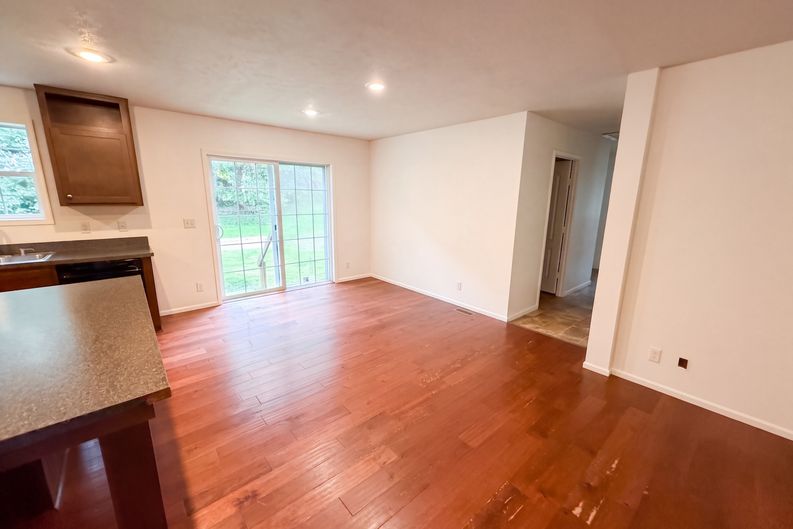 Photo 7 of 17 of 3911 W Forrest Park Dr, Bloomington, IN