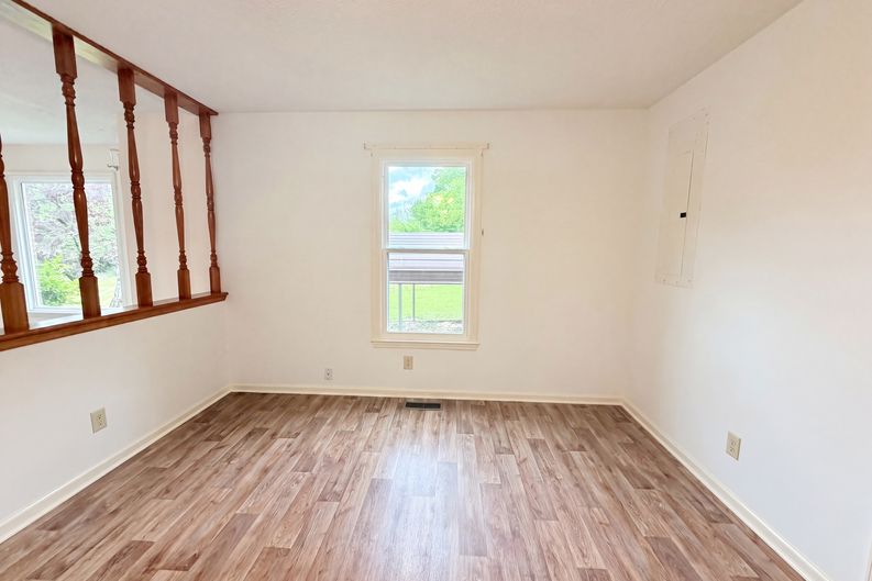 Photo 7 of 20 of 8663 Dog Branch Rd, Mount Pleasant, TN