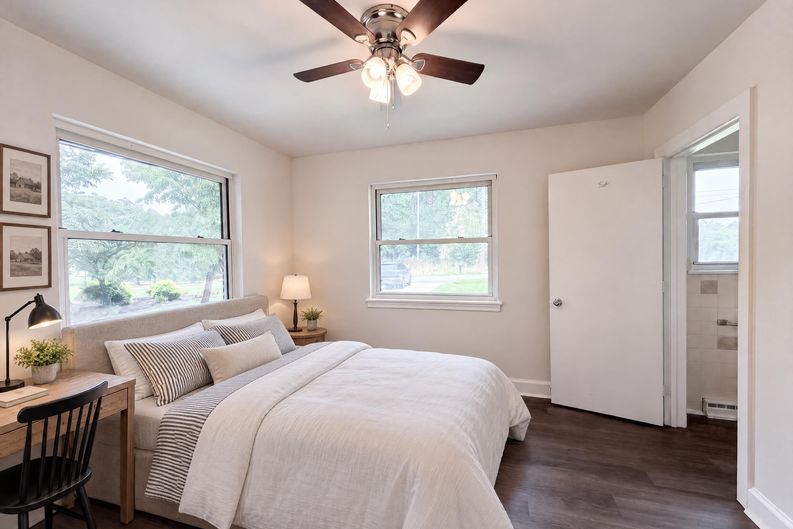 Photo 4 of 17 of 411 Roy Eaker Rd, Cherryville, NC