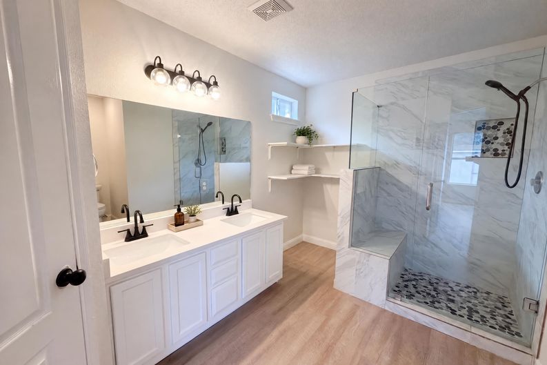 Photo 9 of 28 of 16205 Glorious Ln, Pflugerville, TX