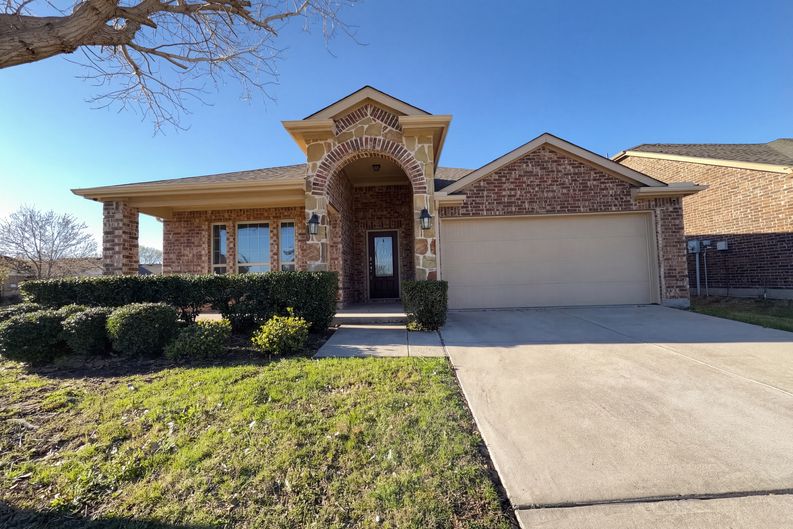 Photo 15 of 17 of 5591 Coventry Dr, Prosper, TX