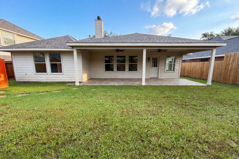 Photo 5 of 21 of 2127 Hannover Way, Spring, TX