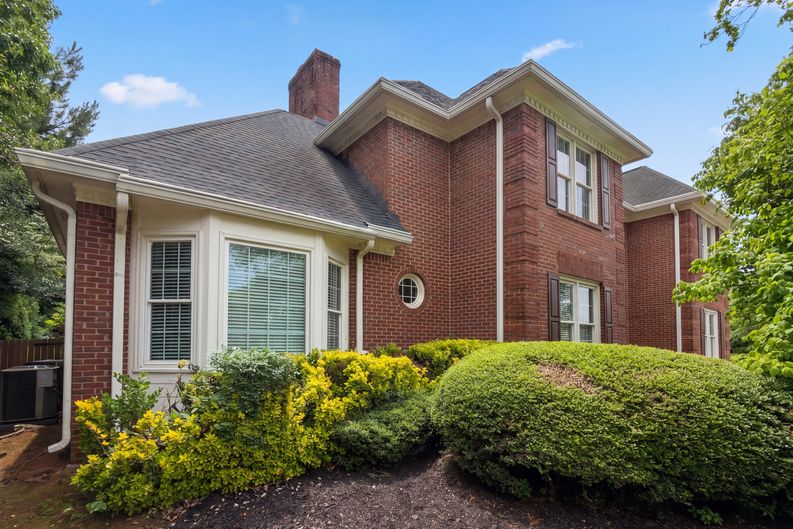 Photo 21 of 26 of 4342 Trotters Way Dr, Snellville, GA