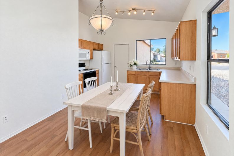Photo 6 of 23 of 6013 S Galiuro Dr, Tucson, AZ