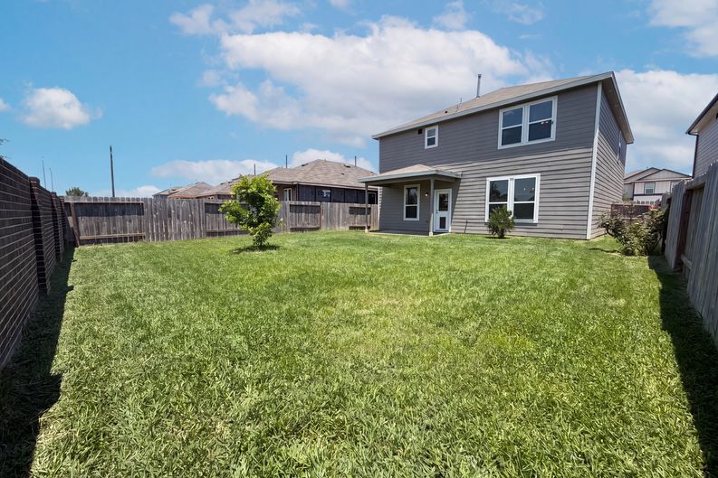 Photo 22 of 24 of 25635 Balsamroot Dr, Magnolia, TX
